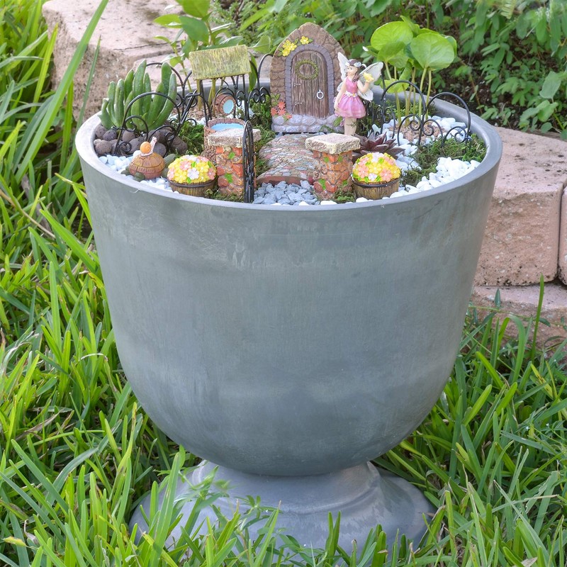Arcadia Garden Products Pebble Lane Polyresin Fairy Garden Kit (11-Piece)