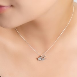 HENRYKA Swallow Necklace in 925 Sterling Silver, Minimal Necklace, Swift Bird Songbird Jewellery, Bird Gifts