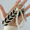 Uoocg Pearl Key Fob Short with Key Ring for Women