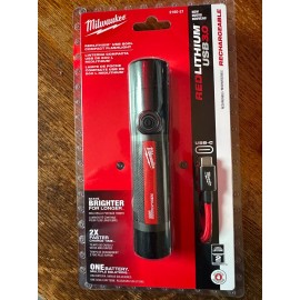Milwaukee 2160-21 800 Lumens LED USB Rechargeable Flashlight