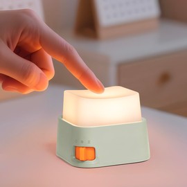 ICARER FAMILY LED Night Light with Adjustable Brightness, 150-Hour Battery Life for Kids Room, Kitchen,Desktop (Green)