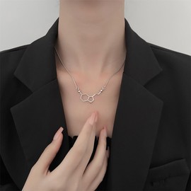 Inilbran Boho Hexagon Necklace Choker Vintage Molecule Choker Necklace Geometric Hexagon Pendant Necklace Minimalist Hollow Hexagon Necklace Chain Jewellery for Women and Girls, Zinc, No Gemstone