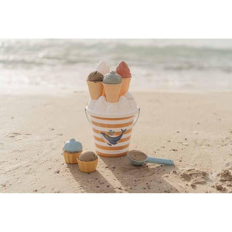 Little Dutch Ocean Dreams 2012315 Sand Toy Bucket Set Ice