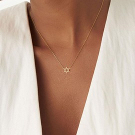 LLWOM Star of David Necklace, Dainty 14K Gold Plated Cubic Zirconia Pendant Necklace Cute Simple Necklaces for Women Trendy