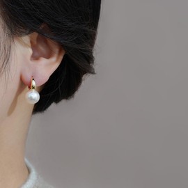 Pearl Earrings for Women Gold Pearl Hoop Earrings Gold Pearl Earrings Drop 14K Gold Plated Round Pearls Dangle Earrings Wedding Jewelry for Women Girls Gifts