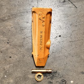 1U3252 1U-3252 Rock Bucket Teeth with Pin 8E6259, 8E6258 Retainer FITS for CAT J250