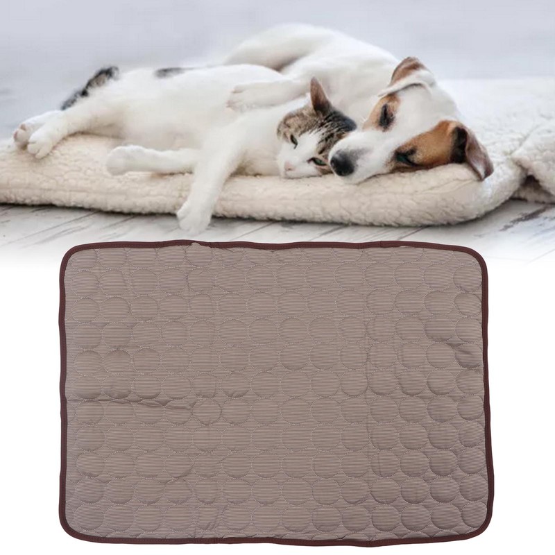 Pet Cooling Mat Breathable Folding Reusable Summer Self Cooling Cushion