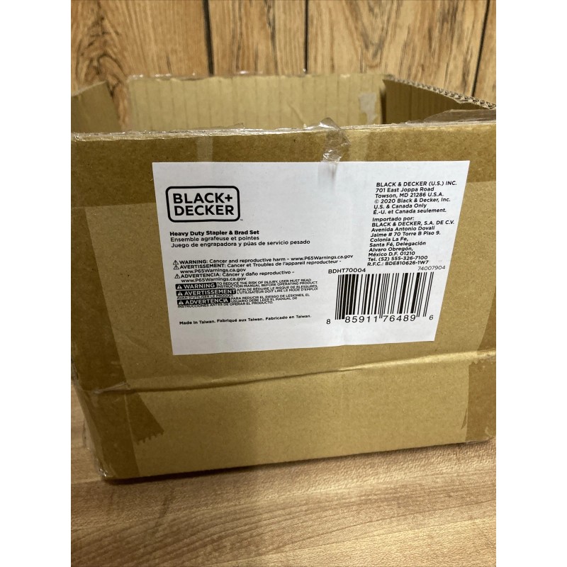 BLACK DECKER BDHT70004 Heavy-Duty Stapler with Wire Guide/ Brad Nailer