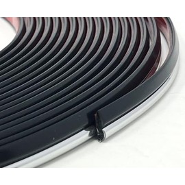 Dawn Enterprises 7/16" Black and Chrome Stick On Wheel Well Molding (Same as Trim-Gard R102-50) (50 Feet)