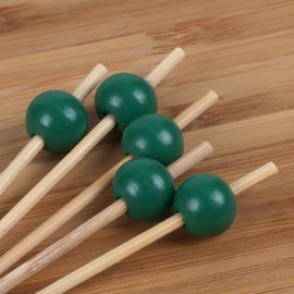 BambooMN Decorative Ball End Cocktail Fruit Sandwich Picks Skewers for Catered Events, Holiday's, Restaurants or Buffets Party Supplies - 3.9" Green, 100 Pcs