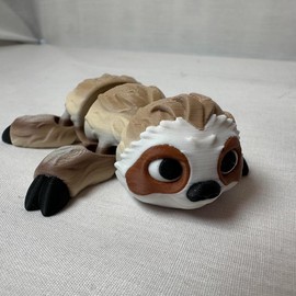 3D Articulating Sloth Decorative Figurine with Magnets - Color: Cappuccino