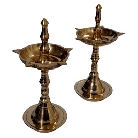 Purpledip Brass Column Diya (Set of 2): 5 Lights Mini Oil Lamps (11836A)