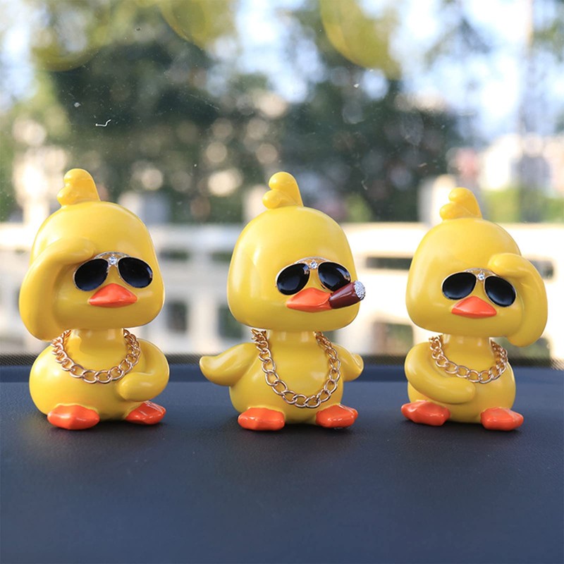 wonuu Shaking Head Duck Cool Car Dashboard Decorations Cute Doll