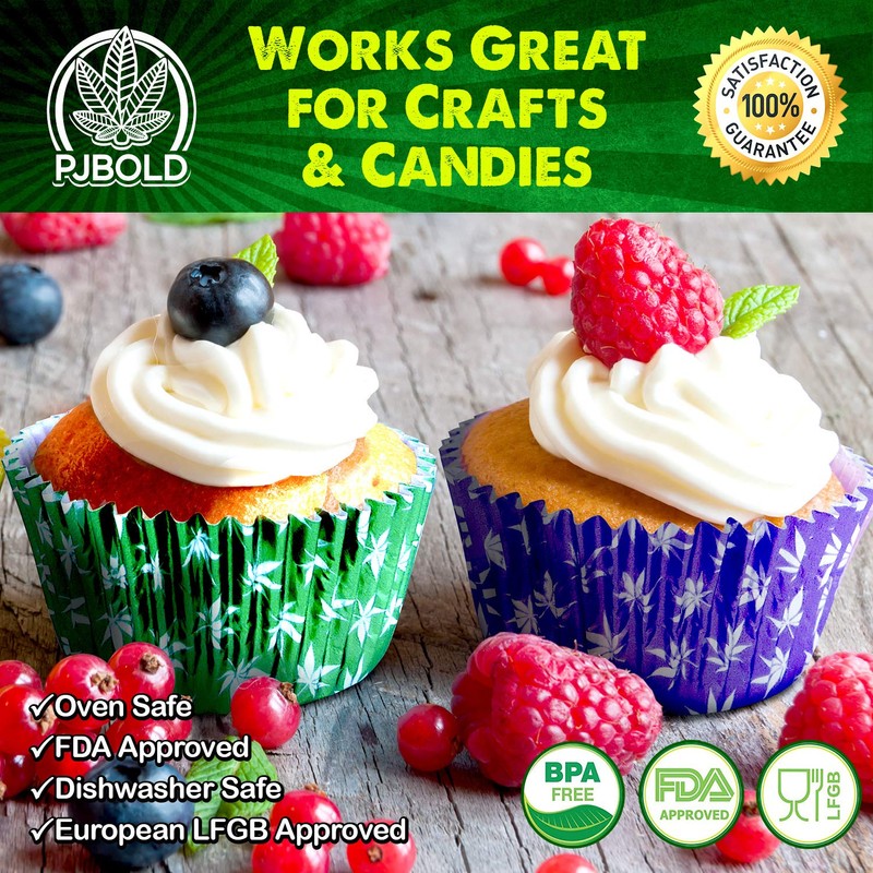 Green Foil Cupcake Liner with Leaf Design