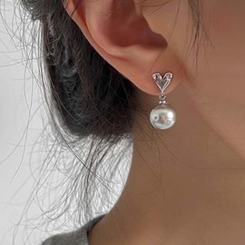 Cybche Boho Pearl Heart Earrings Grey Pearl Drop Earrings Silver Love Heart Stud Earrings Vintage Pearl Earrings Wedding Pearl Earrings Jewellery For Women, Zinc, No Gemstone