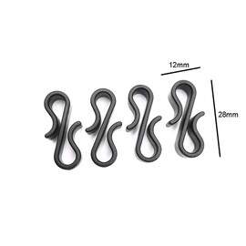 lasenersm 50 Pieces Christmas Light Clips Mini Gutter Hang Hooks Plastic S Shaped Clips Hanging Hooks Christmas String Lights Clip Hooks for Christmas Outdoor and Indoor Decoration, Black