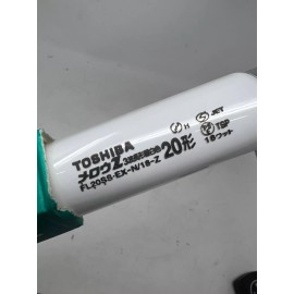 Toshiba FL20SS-EX-N/18 Fluorescent Bulb - new old stock