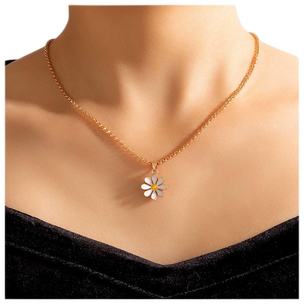 Dervivea Bohemia Daisy Flower Necklace Choker Daisy Pendant Necklace Gold