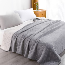 NTBAY 3 Layers Cotton Muslin 106x92 King Bed Blanket, Super Soft Breathable Thermal Yarn Dyed Quilt for Adults, Perfect Lightweight Blanket for Couch Sofa Bed All Seasons, Grey Dot