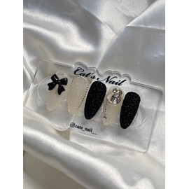 Black Ribbon Syrup Glitter Nail Handmade Nail Tip - Almond / 블랙 리본 시럽 글리터네일 수제네일팁 - 아몬드