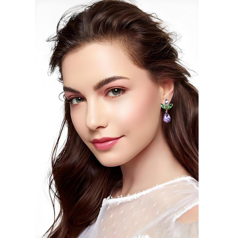 DEYOUM Crystal Leaf Earrings for Women Cluster Rhinestone Crystal Green