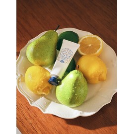 Bergamot and White Rose Perfumed Hand Cream N / 베르가못 앤 화이트 로즈 퍼퓸드 핸드크림 N
