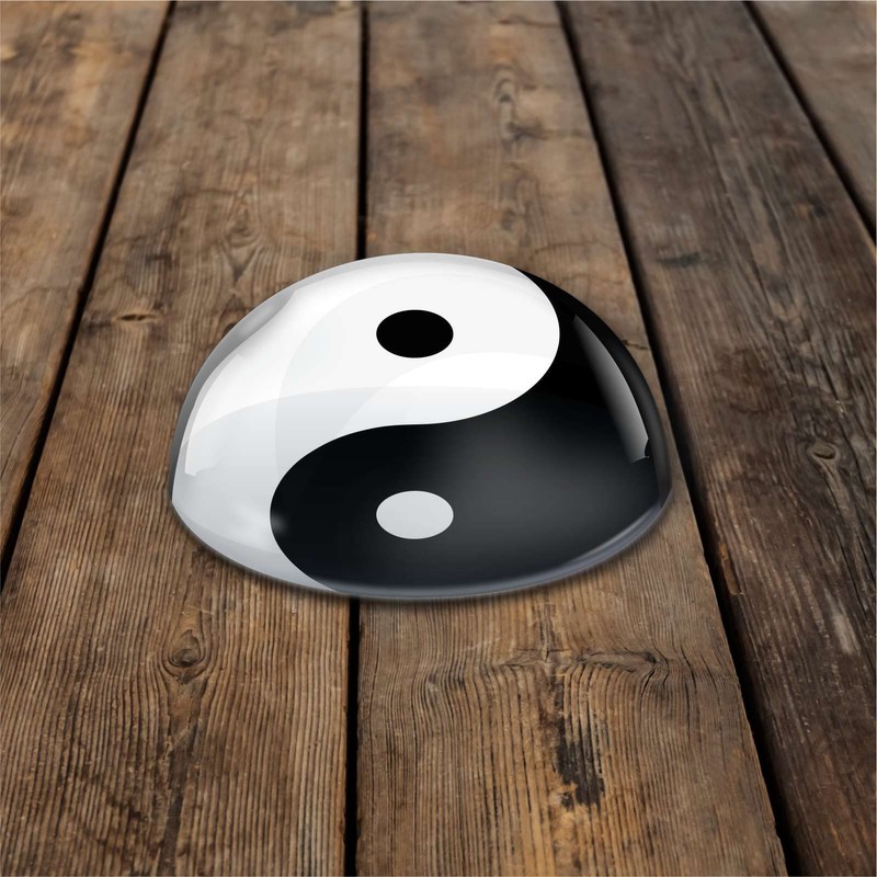 Yin Yang Paperweight Crystal 3 Inches
