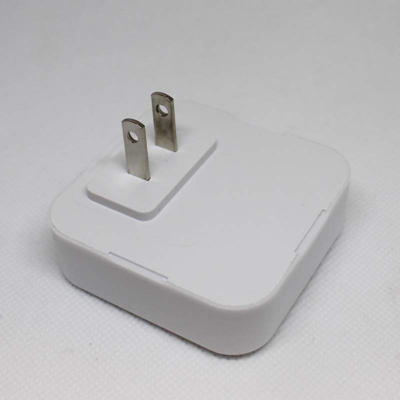 LED Night Light Plug-in Smart Dusk to Dawn Sensor Night