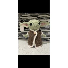 Handmade Baby Yoda amigurumi handmade .
