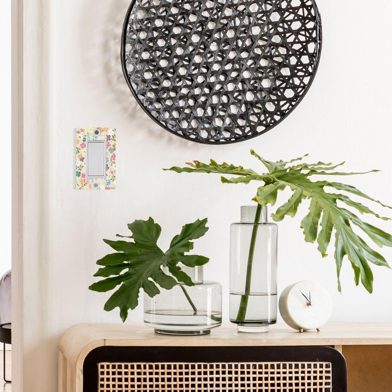 Bates- Magnetic Light Switch Guard, 8 Pack, Clear, Child Proof