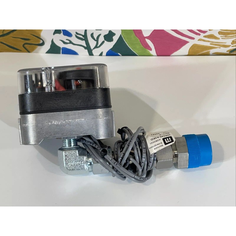 Dungs GML-A4-4-4 Gas Pressure Switch 1-20″ WC NEMA 4 +