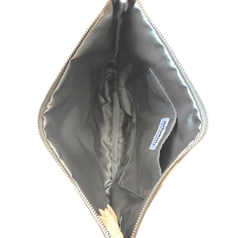 アルディ HelloKitty ハローキティ サガラ刺繍 もこもこパイル地ポーチ/クラッチバッグ 約27×17.5cm HKP4-1・ブレックファースト