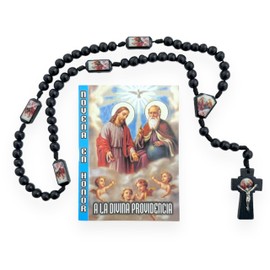 GCK Novena en Honor a La Divina Providencia con Rosario Negro de Madera Holy Trinity Prayer Book with Brown Wood Rosary 2 Pc Set, Black
