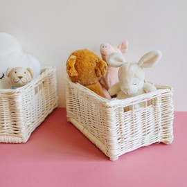 Creative Home Small Wicker Basket, White Storage Basket, 30 x 20 x 16 cm, Handbraided, Durable, Woven Natural Basket with Handles, Storage, for Shelf, Toys, Tools, Bathroom Basket