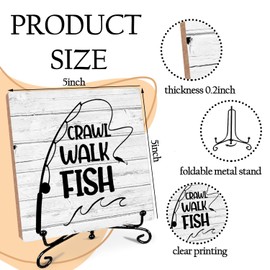 Funny Wooden Sign Desk Decor, Rustic Fishing Baby Shower Decorations, Crawl Walk Fish Wooden Sign with Stand, Living Room Bedroom Baby Room Shelf Decor 4 * 4IN