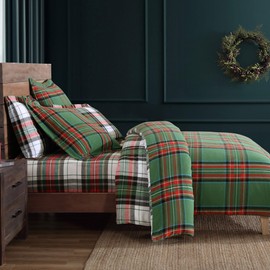 Levtex Home - Spencer Plaid Green Comforter Set - Full/Queen Comforter + Two Standard Pillow Cases - Tartan Plaid - Green, White, Red - Comforter (90 x 94in.) and Pillow Case (26 x 20in.) - Cotton