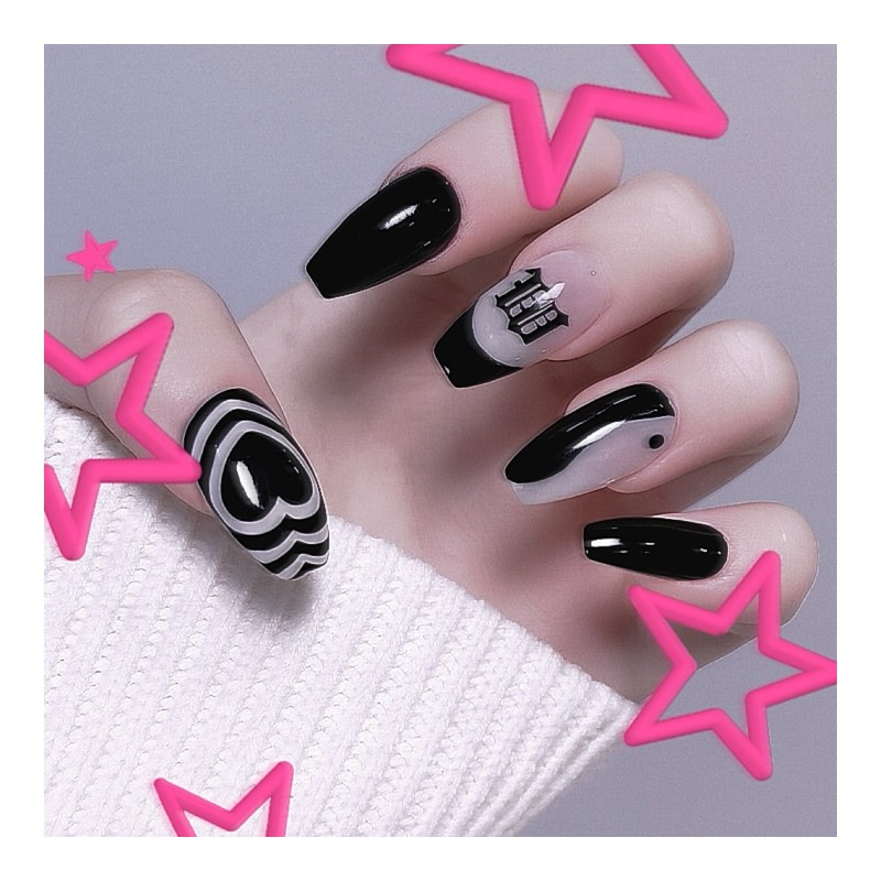 Checkerboard handmade nail tips / 체크보드 수제네일팁