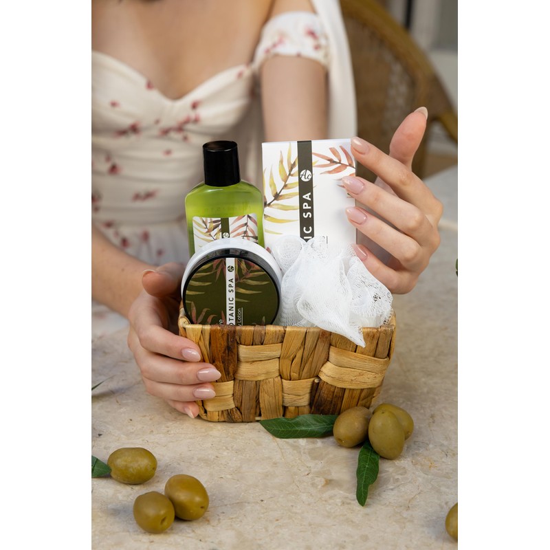 Accentra Olive Spa Bath Set, Care Set for Women with