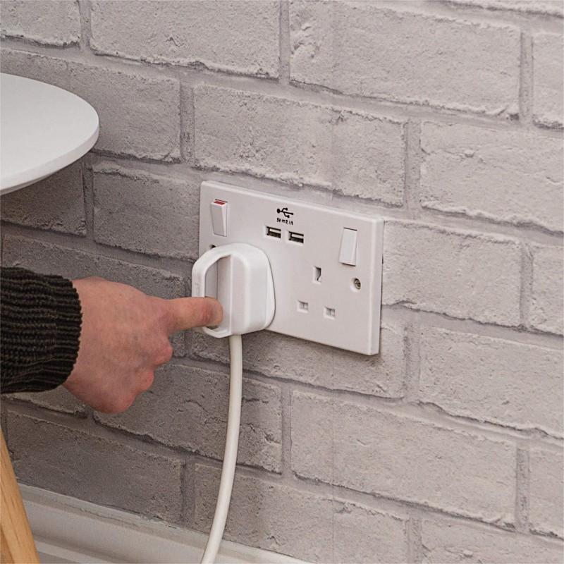 Eagle 13A Easy Pull Plug