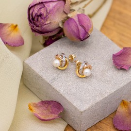 Carissima Gold Women's Pearl and Knot Stud Earrings 9ct (375) Gold 3 Colours, 9ct Gold, Pearl