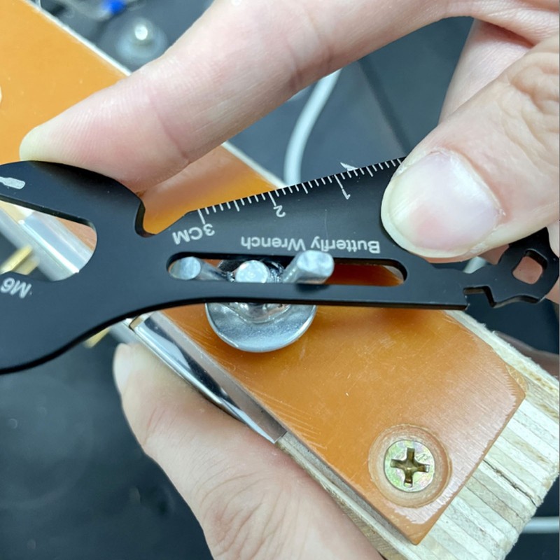 11 in 1 Outdoor Wrench Multifunctional Bottle Opener Keychain Screwdriver
