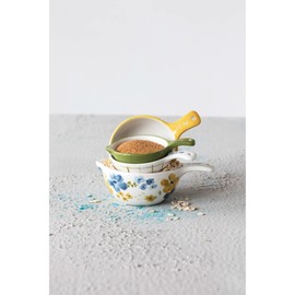 Creative Co-Op Hand-Painted Stoneware Measuring Cups, 6" L x 4" W x 3" H, Multicolor