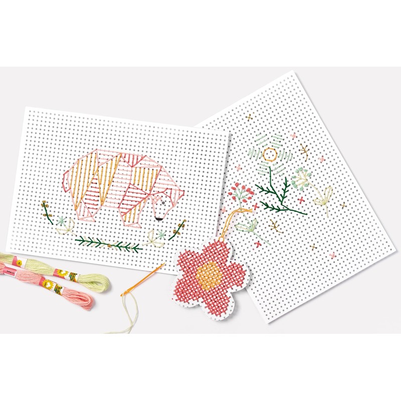 Folia - Embroidery item, ideal for embroidery exercises, White