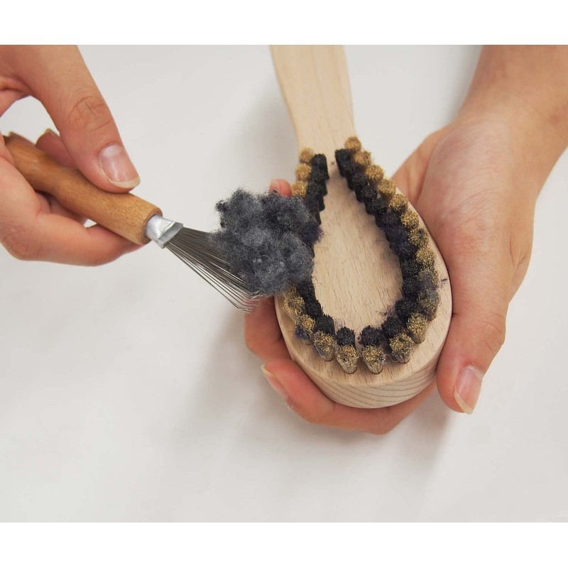 The Original Pill Remover Brush That Can Be Straightened