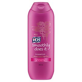 VO5 Smoothly Does It Shampoo 250 ml