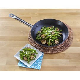 IMUSA USA S Light Cast Iron Pre-Seasoned Non-Stick Saute Pan with Stainless Steel Handle 11-Inch, Black