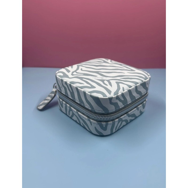 Milly • Traveling Jewelry Case in Teal and White Zebra