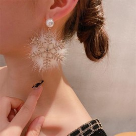 Snowflake Earrings Christmas Earrings for Women Shining Snowflake Dangle Earrings Acrylic Christmas Holiday Earrings Winter Festival Xmas Jewelry Accessories (Gold Fur)