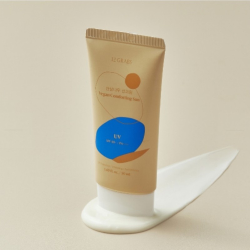Twelve Grabs Mild Sensitive Eye Sun Cream Wild Cedar Moisture