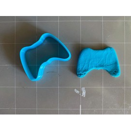 Game Controller Cookie Cutter (2 inch)